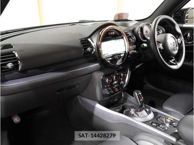 Bmw MINI CLUBMAN 2020-01 8354943-12