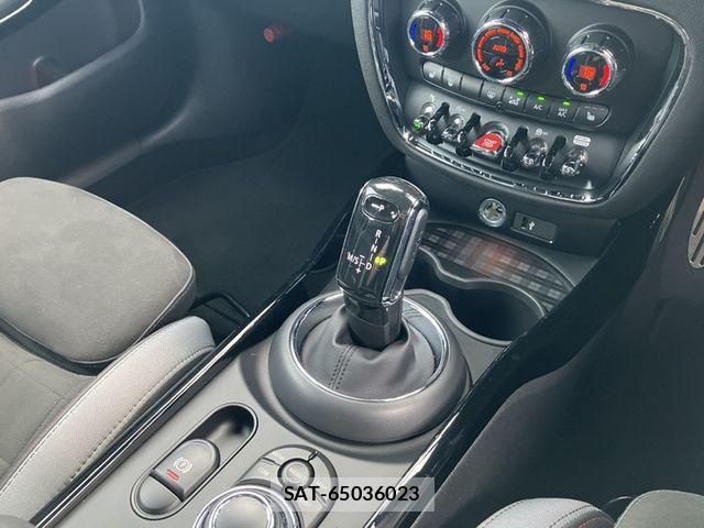 Bmw MINI CLUBMAN 2022-11 8367006-10