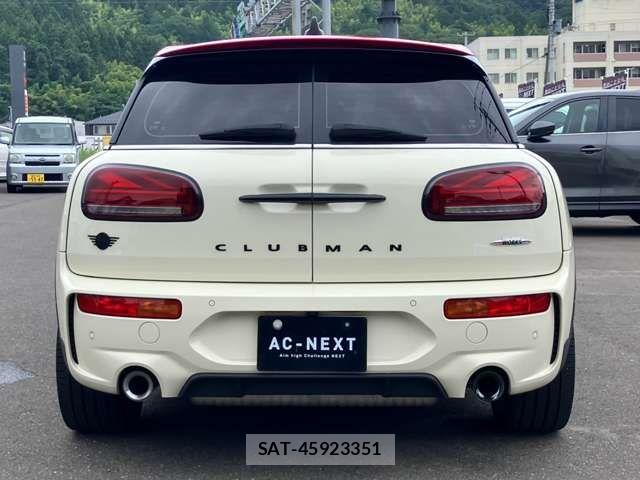 Bmw MINI CLUBMAN 2022-06 8457894-17