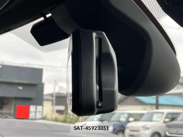Bmw MINI CLUBMAN 2022-06 8457894-6