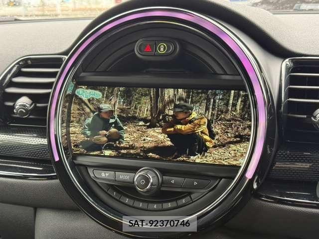 Bmw MINI CLUBMAN 2018-03 8685954-15