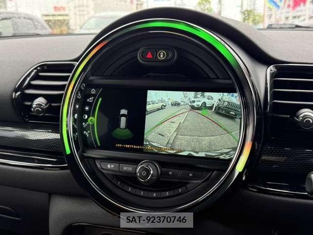 Bmw MINI CLUBMAN 2018-03 8685954-16