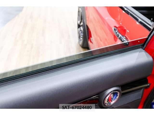 Bmw MINI CLUBMAN 2019-12 8830314-13