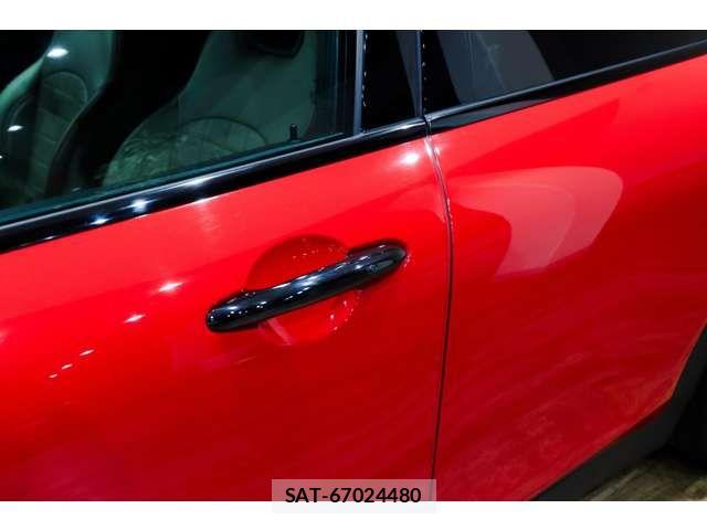 Bmw MINI CLUBMAN 2019-12 8830314-18