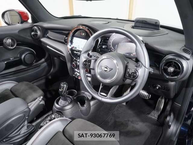 Bmw MINI 2022-02 8074587-15