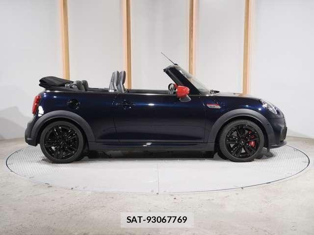Bmw MINI 2022-02 8074587-26