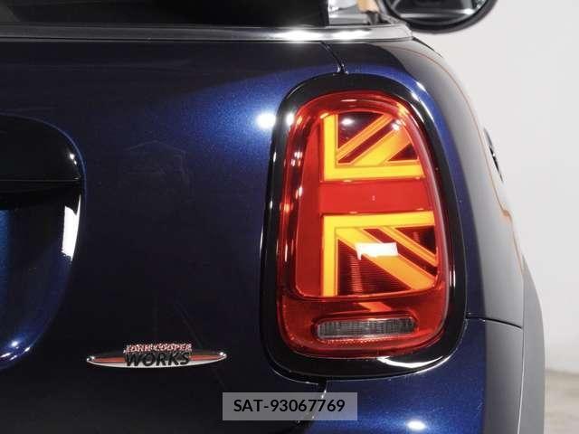 Bmw MINI 2022-02 8074587-29