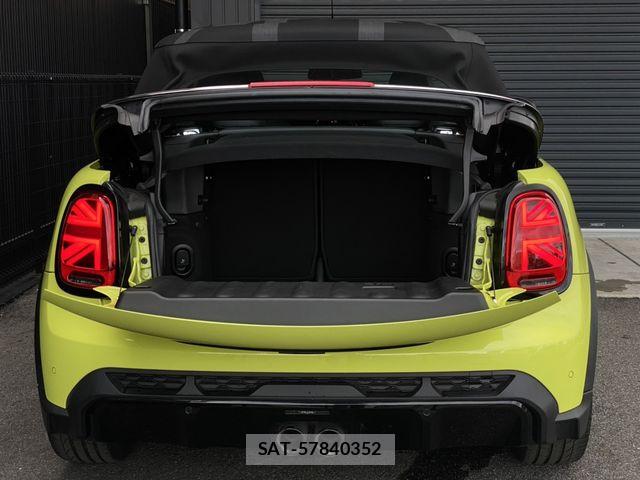 Bmw MINI 2023-12 8158811-16