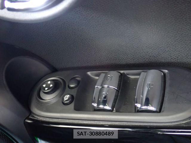 Bmw MINI 2019-08 8796654-21