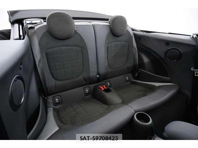Bmw MINI 2022-12 8849073-8