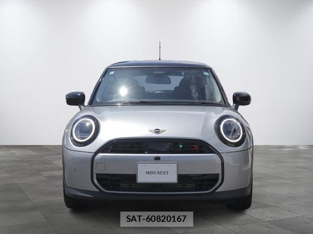 Bmw MINI 2024-09 910268-1