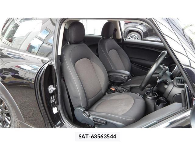 Bmw MINI 2018-06 2963838-9