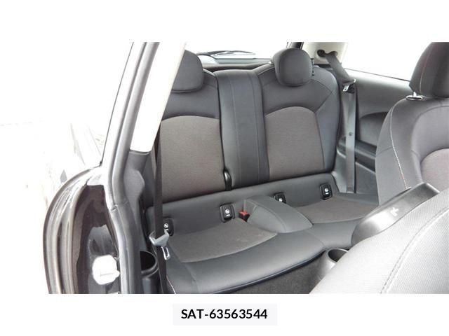 Bmw MINI 2018-06 2963838-13