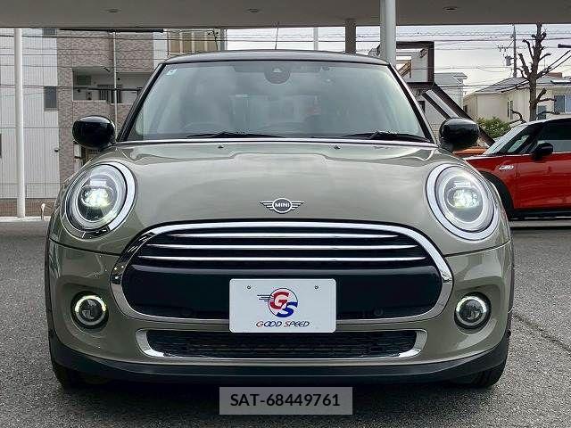Bmw MINI 2020-04 4140068-9