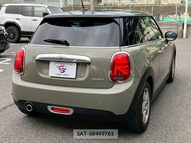 Bmw MINI 2020-04 4140068-12
