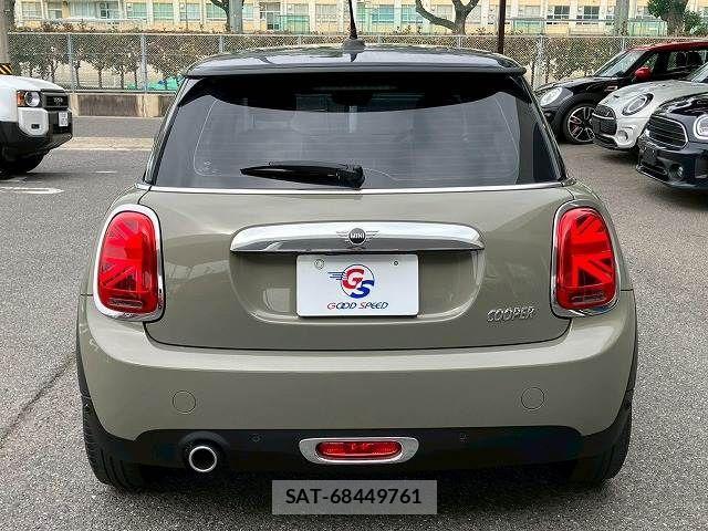 Bmw MINI 2020-04 4140068-13