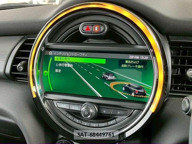 Bmw MINI 2020-04 4140068-5