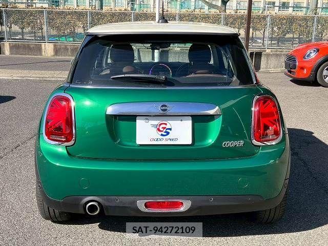 Bmw MINI 2020-03 4422199-13
