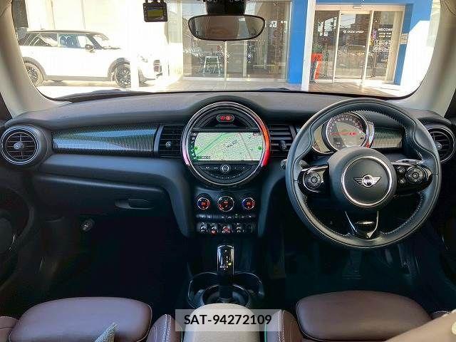 Bmw MINI 2020-03 4422199-2