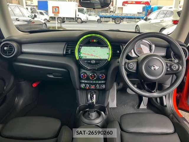 Bmw MINI 2019-07 4596590-1