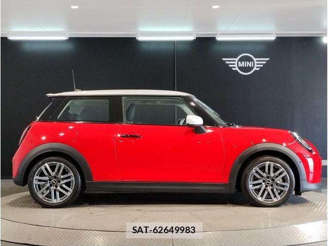 Bmw MINI 2025-03 4968077-5