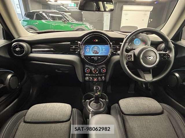 Bmw MINI 2022-12 6526682-1