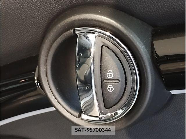 Bmw MINI 2023-03 6676894-21
