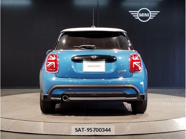 Bmw MINI 2023-03 6676894-4