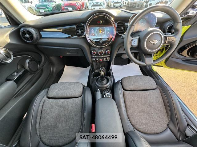 Bmw MINI 2023-06 6752393-1