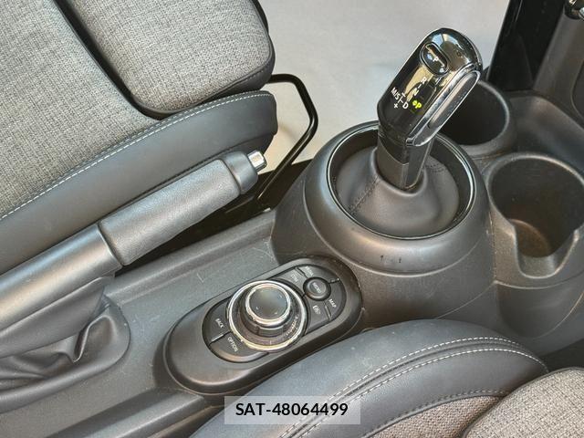 Bmw MINI 2023-06 6752393-23