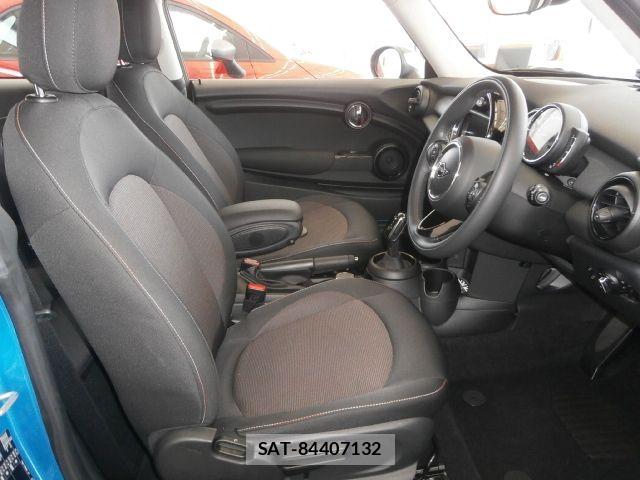Bmw MINI 2019-08 6908420-9