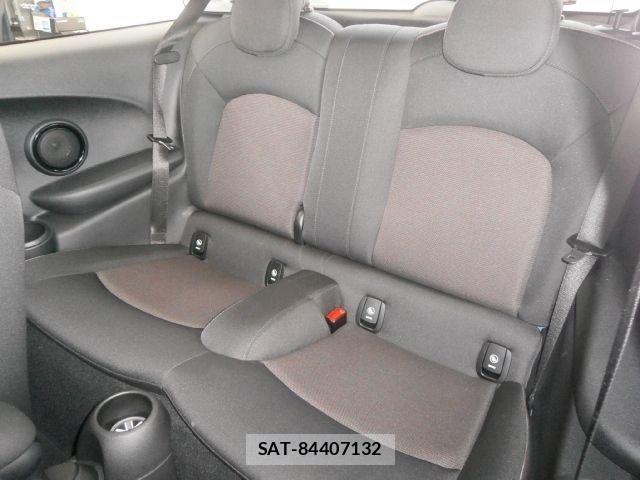 Bmw MINI 2019-08 6908420-12