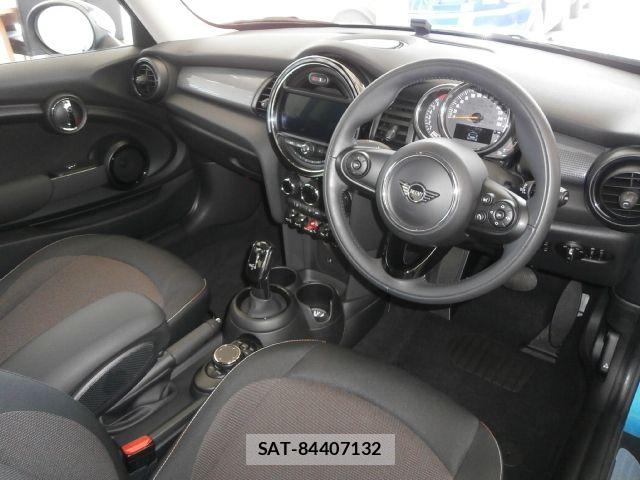 Bmw MINI 2019-08 6908420-16