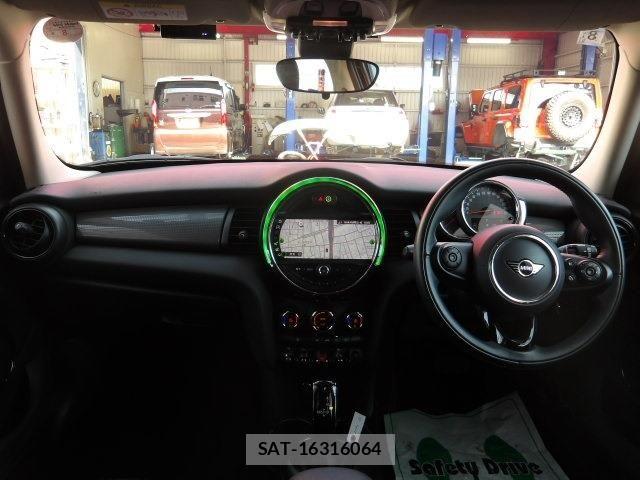 Bmw MINI 2020-08 6995692-7