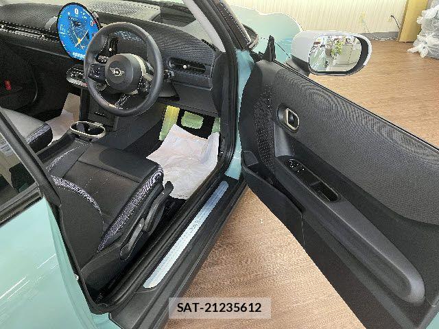 Bmw MINI 2024-07 6995653-22
