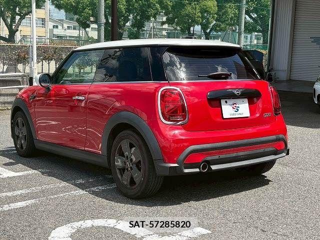 Bmw MINI 2021-08 7020894-14