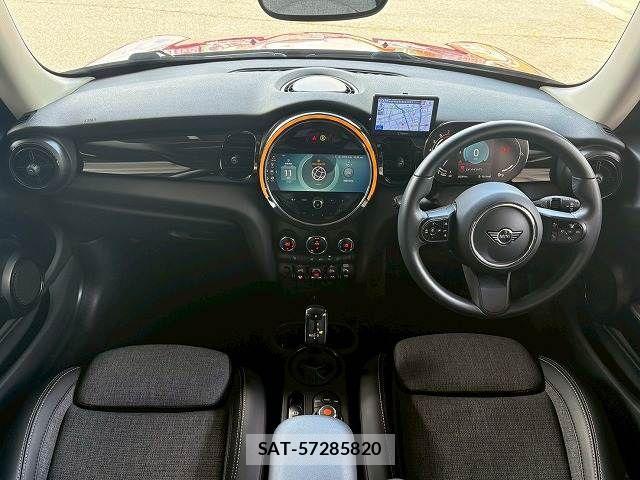 Bmw MINI 2021-08 7020894-2