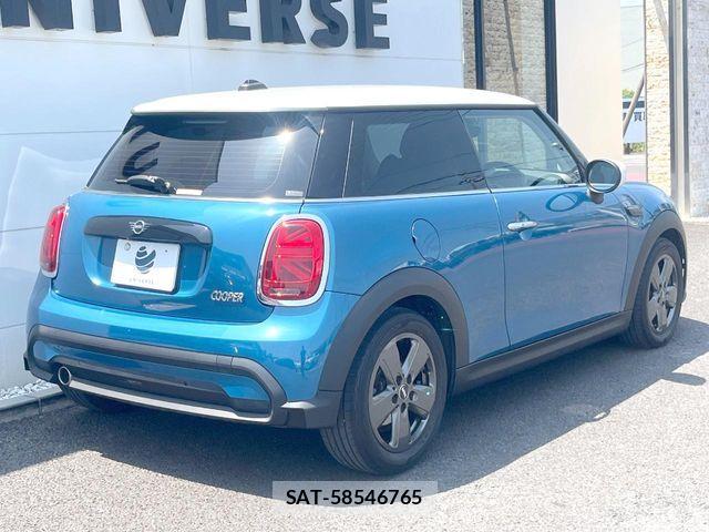 Bmw MINI 2021-06 7059554-17