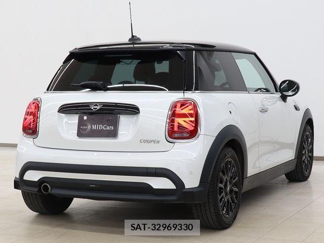 Bmw MINI 2023-04 7059557-11
