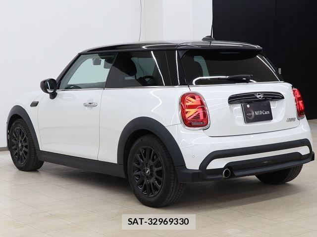 Bmw MINI 2023-04 7059557-14