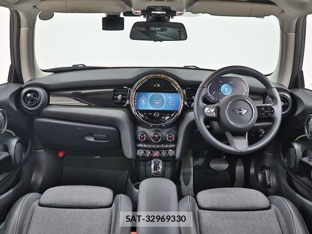 Bmw MINI 2023-04 7059557-1