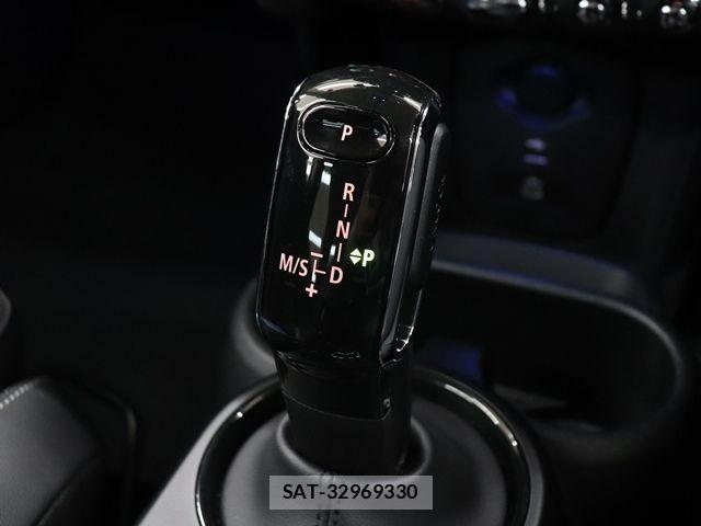 Bmw MINI 2023-04 7059557-20