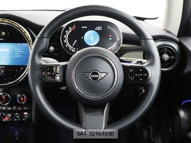 Bmw MINI 2023-04 7059557-23