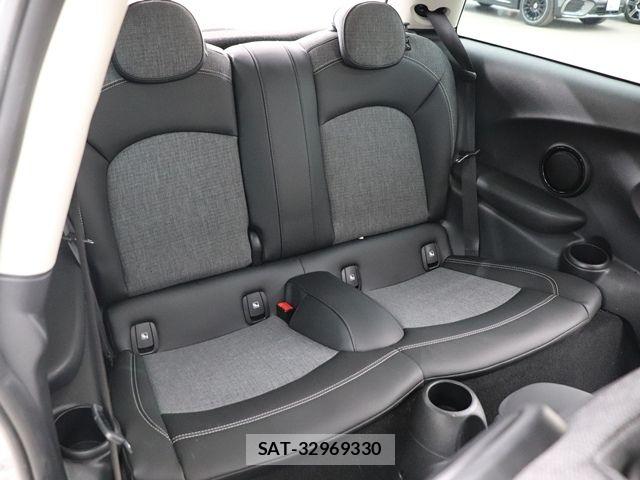 Bmw MINI 2023-04 7059557-25