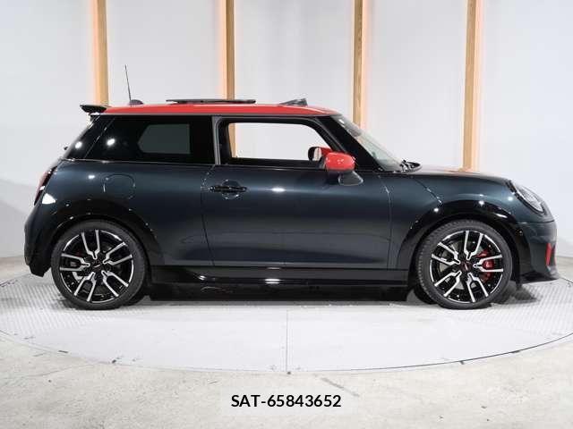 Bmw MINI 2025-04 7221758-24
