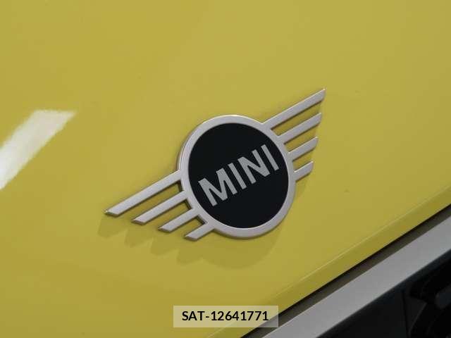 Bmw MINI 2024-11 7221753-22