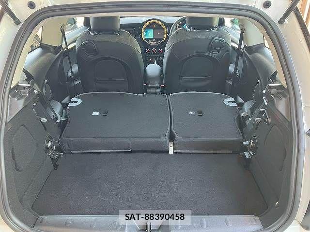 Bmw MINI 2023-12 7221747-18