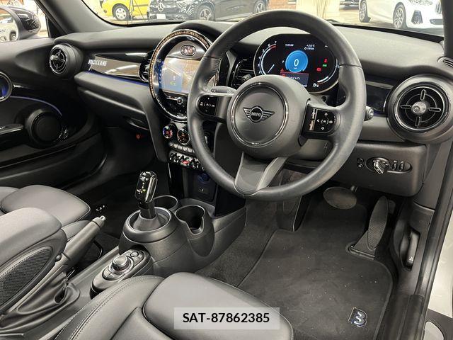 Bmw MINI 2022-04 7221742-1