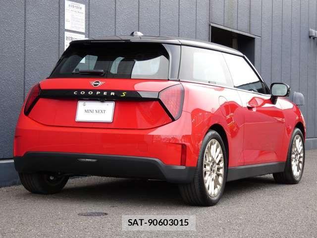 Bmw MINI 2025-09 7221761-1