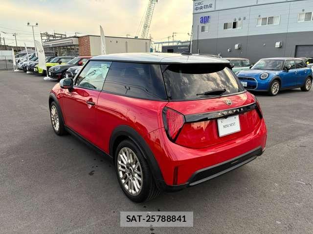 Bmw MINI 2024-07 7221748-6